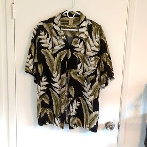 Islander Tropical Leaf Print Shirt in Black and Green